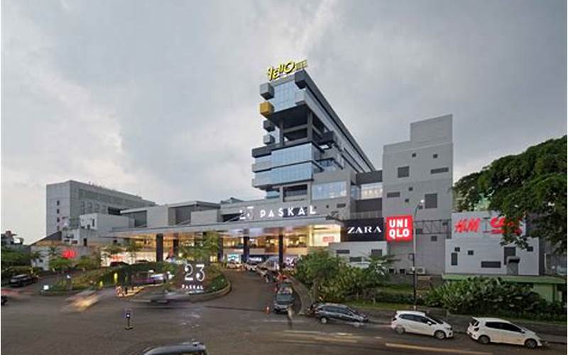 Mall 23 Paskal Shopping Center